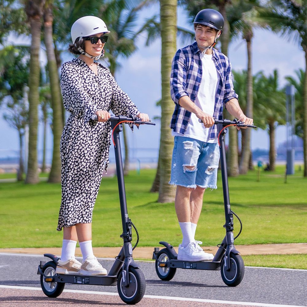 5TH WHEEL V30 Pro Electric Scooter 10" Tires 350W Motor 36V 7.5Ah Battery